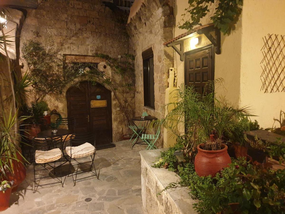 Chris Αpartments Old Town Appartement Rhodes City Buitenkant foto
